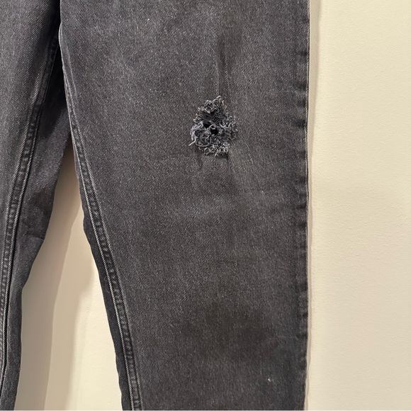 Abercrombie and Fitch The Dad High Rise Distressed Black Straight Leg Jeans 27 - Picture 6 of 16